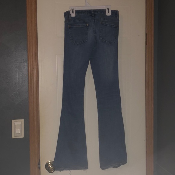 Wet seal jeans 👖 - Picture 2 of 4